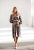 Lovely Dress Midi Umstands- und Stillkleid, langärmlig, grau mit Aufdruck