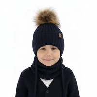 Navy Blau