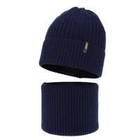 Navy Blau
