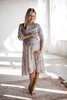  Lovely Dress Midi-Umstands- und Stillkleid, 3/4-Ärmel, grau mit Blumen