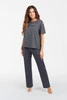 Betty Damen-Kurzarmpyjama. Lange Hose Graphit/Graphitdruck
