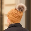 Wintermütze Damen mit Bommel Burgunder Laona