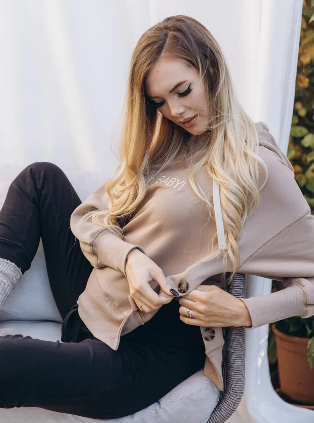 Oh Baby! Umstands-Sweatshirt in Übergröße, Kaffee