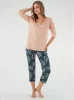  Julietta Damen-Pyjama mit 3/4-Ärmeln. 7/8-Hose Lachs/Druck