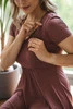 Rosabraunes Umstands- und Stillkleid von Mommy Chic
